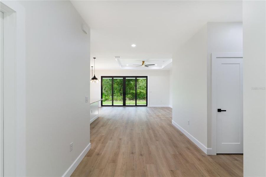 Spacious, unfurnished interior of a new home in , Port Charlotte (Image 10).