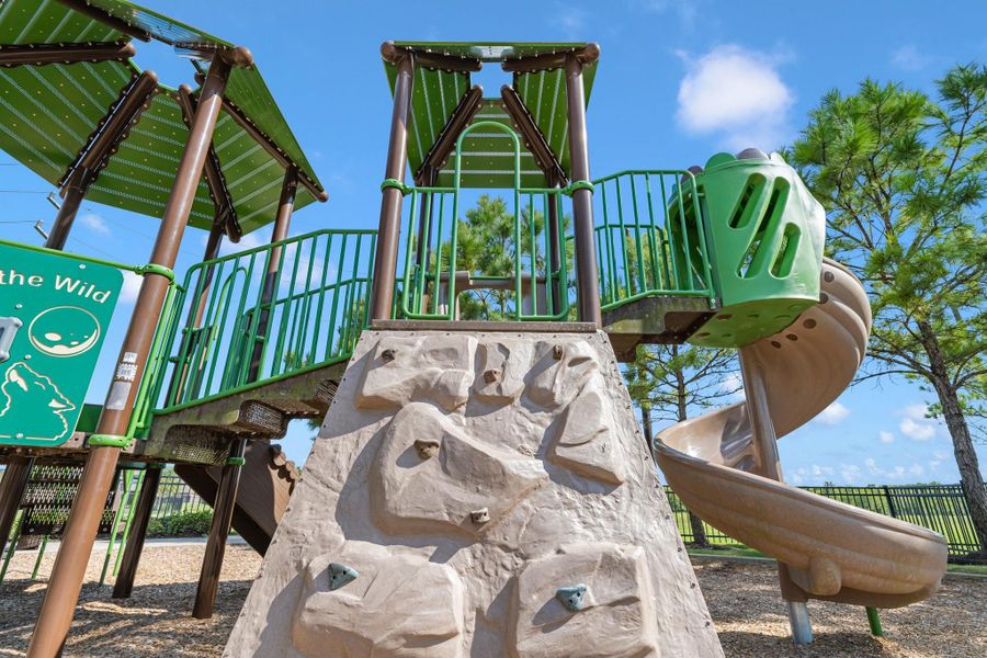 Image 23 of a home in Briarwood Crossing.