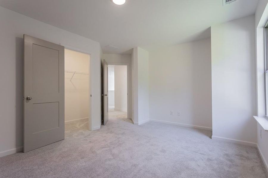 Spacious, unfurnished interior of a new home in , Buford (Image 28). Spacious, unfurnished interior of a new home in , Buford (Image 28).