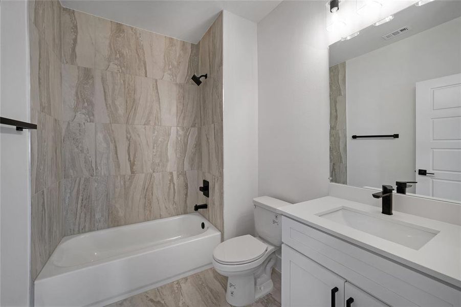 Furnished interior view inside a new home in , Garland (Image 11).