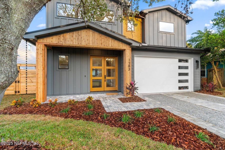 Exterior details and patio area of a home in , Jacksonville Beach (Image 21). Exterior details and patio area of a home in , Jacksonville Beach (Image 21).
