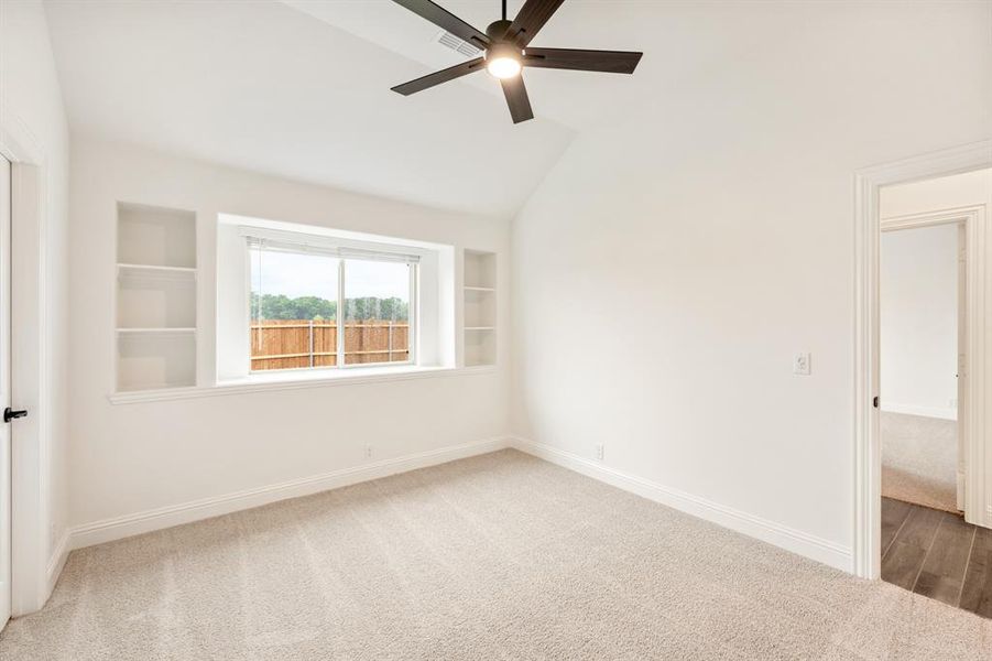 Spacious, unfurnished interior of a new home in Glenbrook, Red Oak (Image 34).