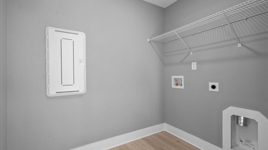 Furnished interior view inside a new home in Harrier Point, Woodruff (Image 17).