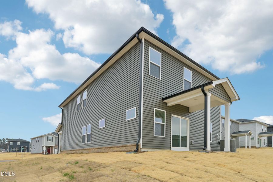 42-web-or-mls-Raleigh - Oak Manor - 649