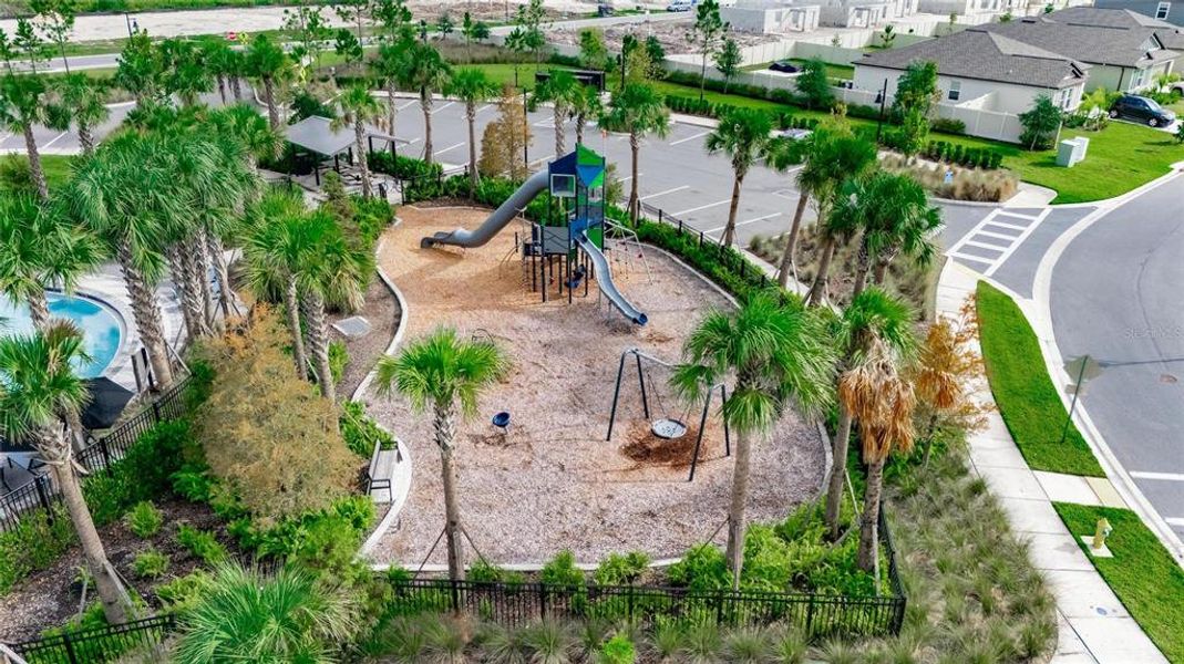 Image 58 of a home in North Park Isle.