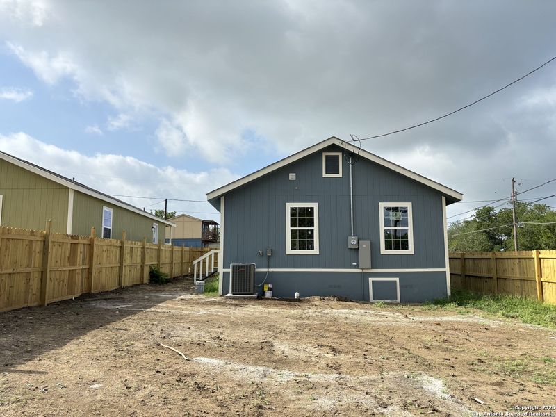 Front exterior of a new home in , Nixon, TX, highlighting curb appeal (Image 1). Front exterior of a new home in , Nixon, TX, highlighting curb appeal (Image 1).