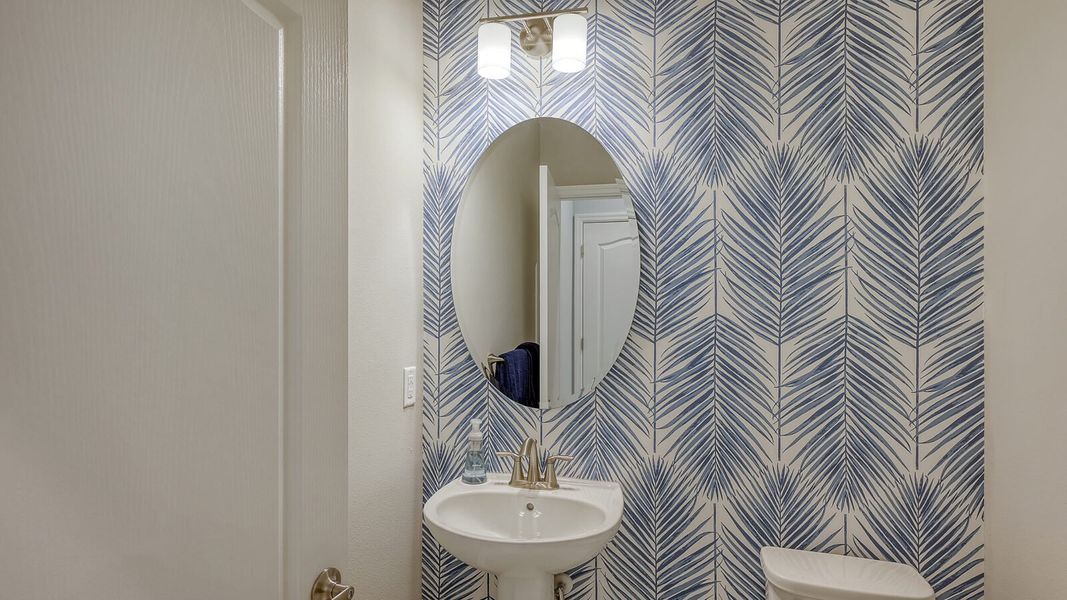 Representative furnished interior of a home built from the Avery by Neal Communities in Grand Park, Sarasota (Image 19).