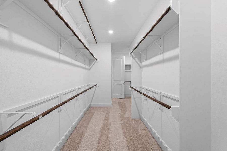 Spacious, unfurnished interior of a new home in Chambers Creek, Willis (Image 24).