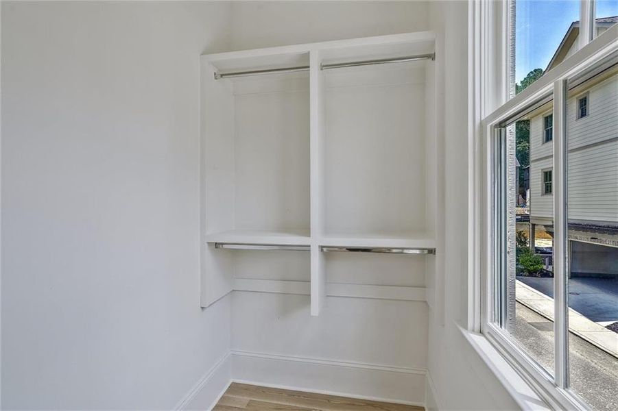 Spacious, unfurnished interior of a new home in Pendergrast Farm, Atlanta (Image 49).