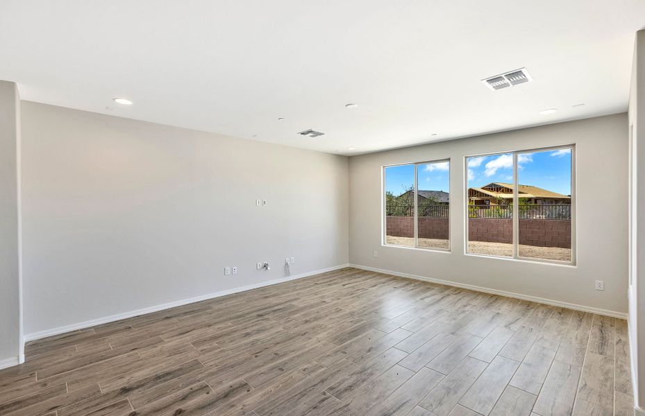 Quick Move-In Home Quick Move-In Home