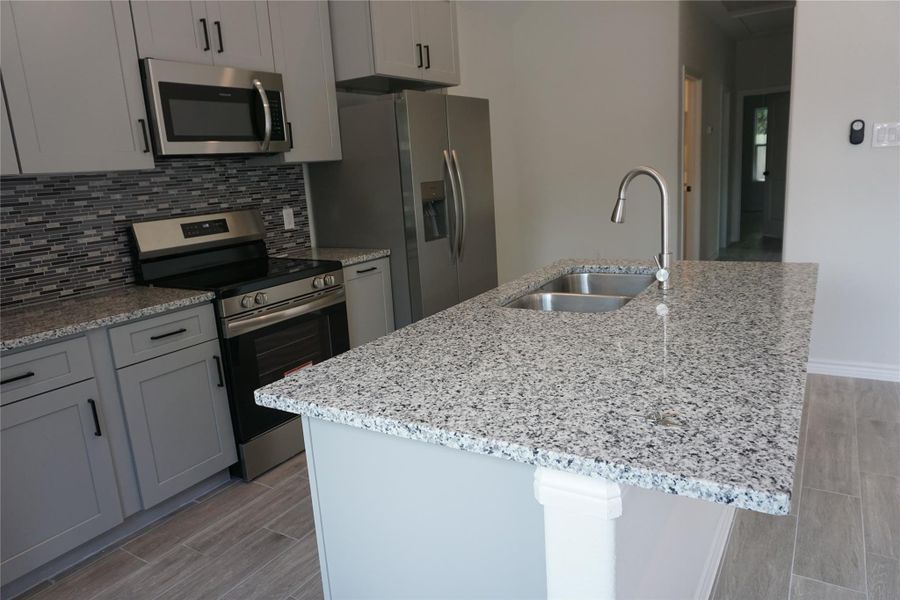 Image 34 of a home in .