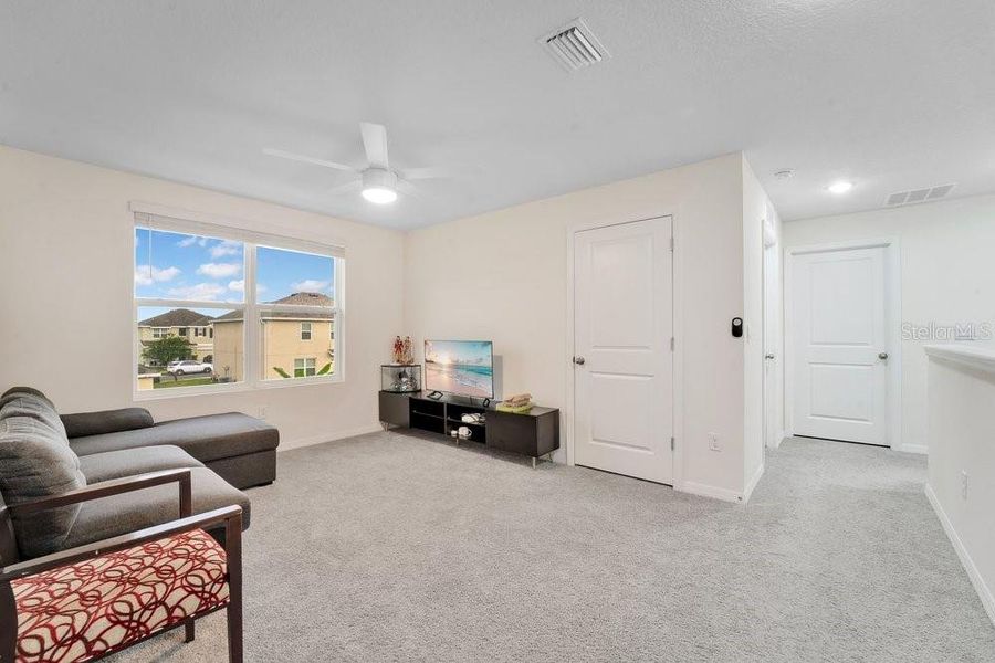 Furnished interior view inside a new home in , Zephyrhills (Image 16).