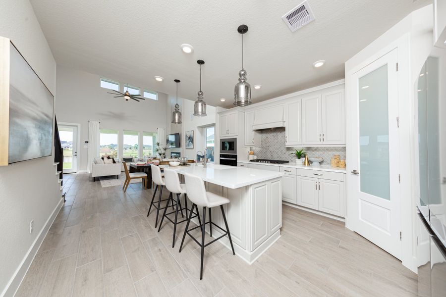 Representative furnished interior of a home built from the Alder by Beazer Homes in Amira: Premier Collection, Tomball (Image 6).