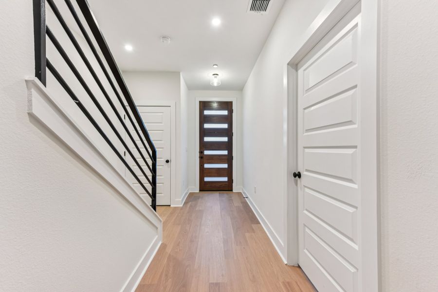 Spacious, unfurnished interior of a new home in Koenig Townhomes, Austin (Image 19).