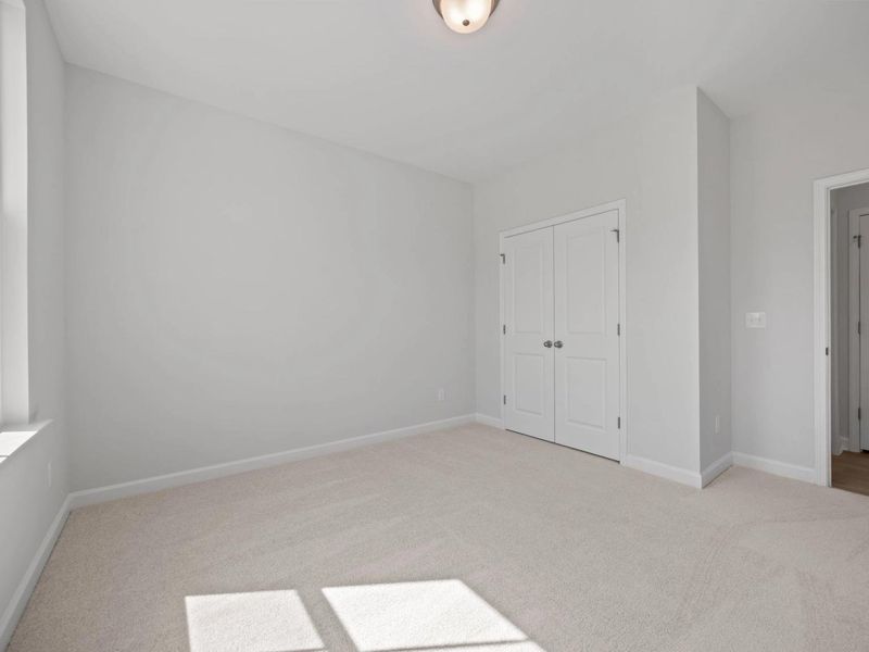 Representative unfurnished interior of a home built from the The Ashport C by Davidson Homes LLC in Rayburn Valley, San Antonio (Image 17).