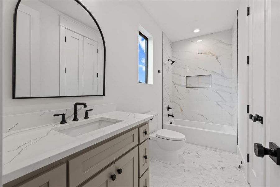 Furnished interior view inside a new home in , Dallas (Image 32).