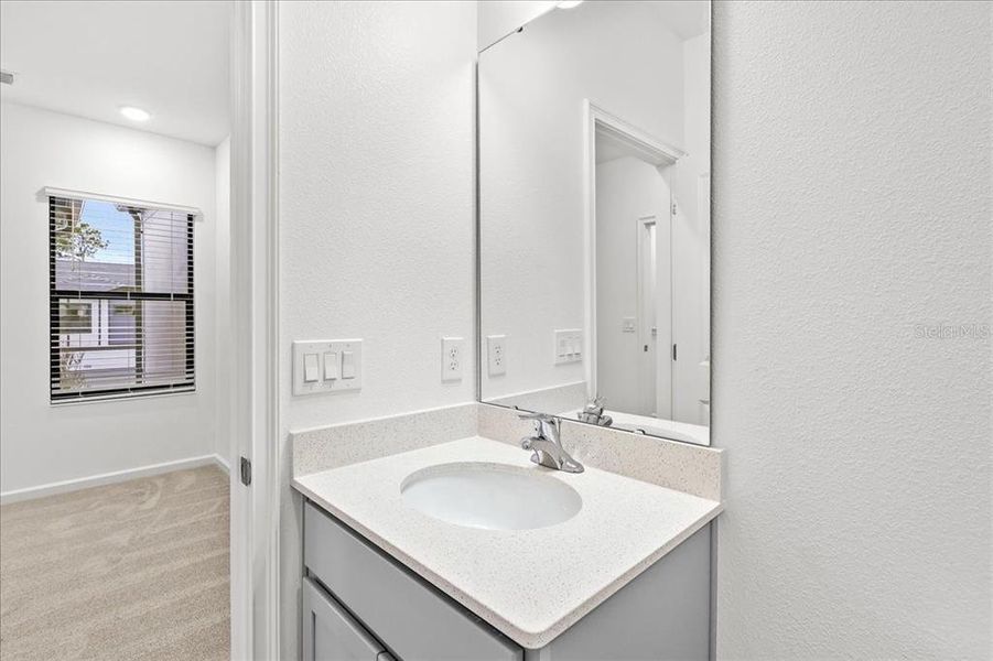 Furnished interior view inside a new home in , Orlando (Image 16).