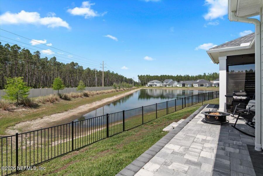 Exterior details and patio area of a home in Middlebourne 50', St. Johns (Image 23).