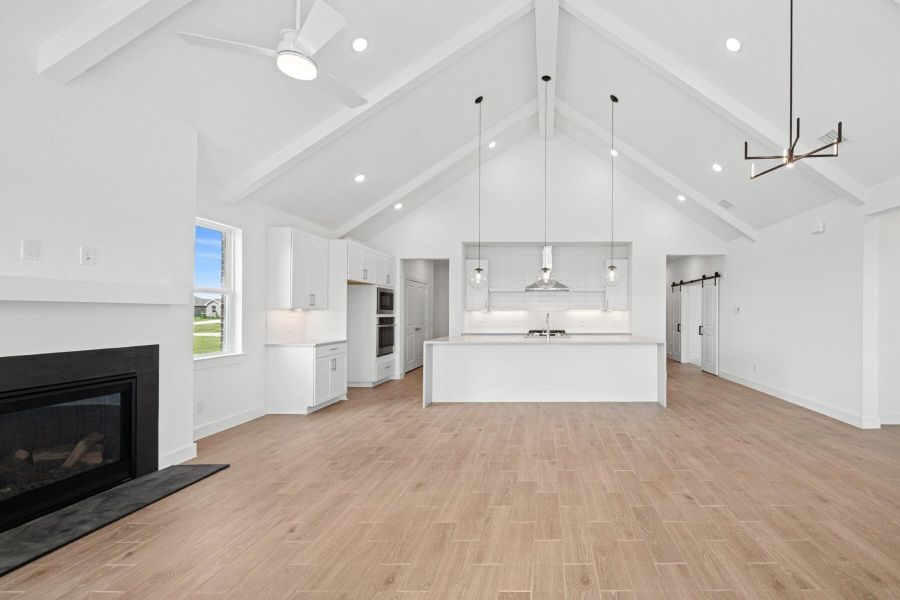 Spacious, unfurnished interior of a new home in Cane Crossing Estates, Sealy (Image 16). Spacious, unfurnished interior of a new home in Cane Crossing Estates, Sealy (Image 16).