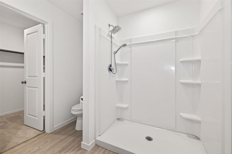 Furnished interior view inside a new home in Anniston, Katy (Image 10).