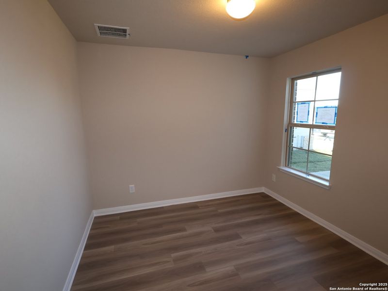 Spacious, unfurnished interior of a new home in Park Place, New Braunfels (Image 24). Spacious, unfurnished interior of a new home in Park Place, New Braunfels (Image 24).