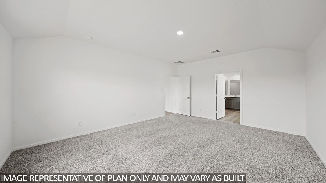 Representative unfurnished interior of a home built from the Texas Cali by D.R. Horton in Chapel Lakes, Montgomery (Image 20).