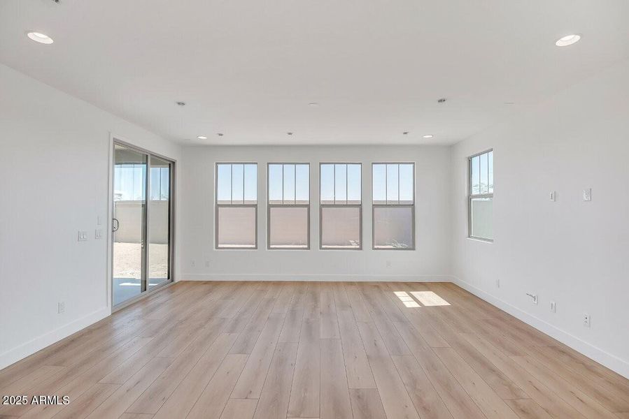 Mesquite Lot 168 (30)