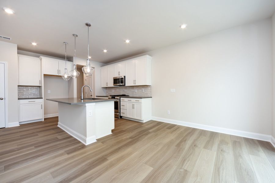 Furnished interior view inside a new home in Southbridge, Fort Mill (Image 12).