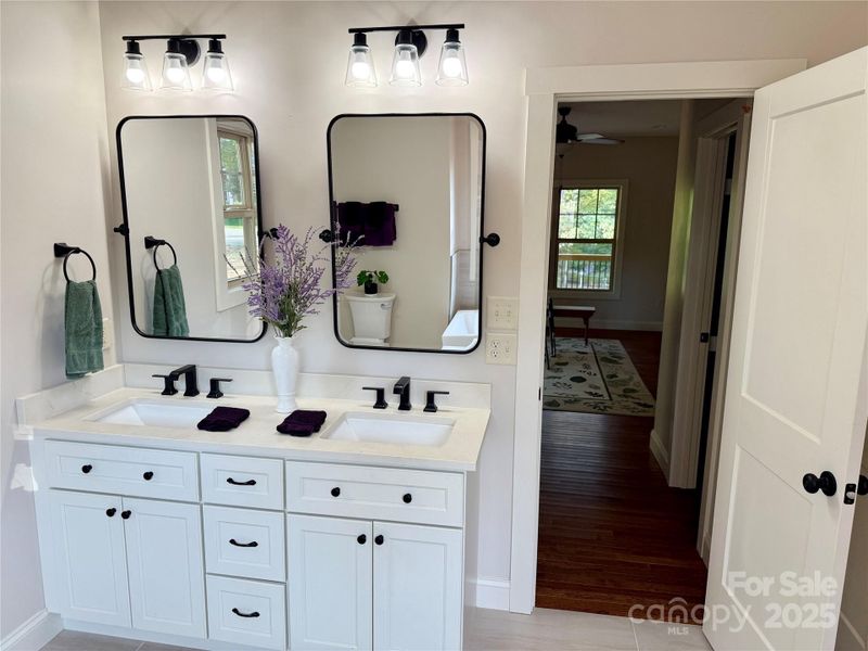 Image 19 of a home in . Image 19 of a home in .