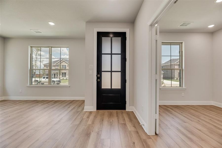 Spacious, unfurnished interior of a new home in Arbors at Legacy Hills, Celina (Image 13). Spacious, unfurnished interior of a new home in Arbors at Legacy Hills, Celina (Image 13).