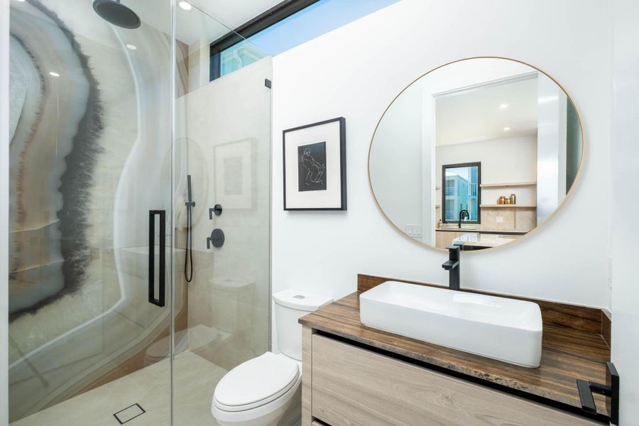 Furnished interior view inside a new home in , Key Largo (Image 32).