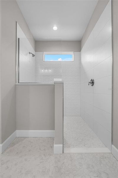 Spacious, unfurnished interior of a new home in , Mulberry (Image 35).