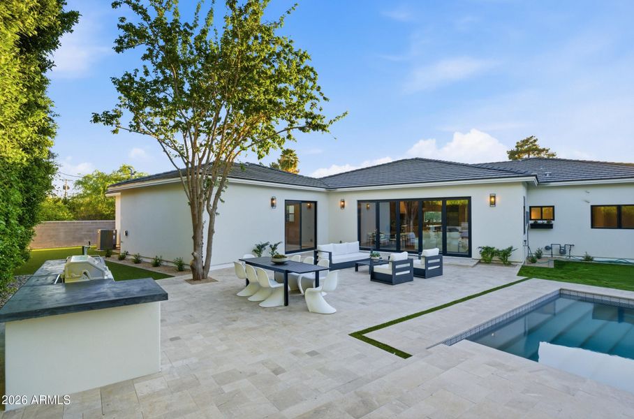 26_4825 n 70th st-26