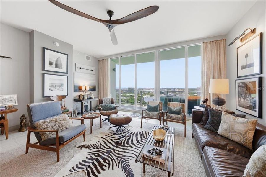 Furnished interior view inside a new home in , St. Petersburg (Image 44).