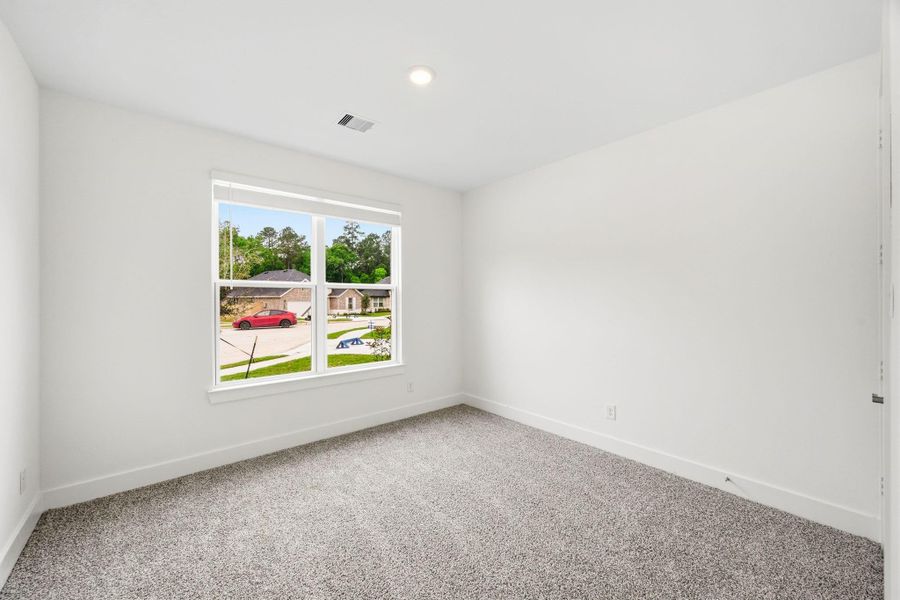 Spacious, unfurnished interior of a new home in Hills of Westlake, Conroe (Image 28). Spacious, unfurnished interior of a new home in Hills of Westlake, Conroe (Image 28).