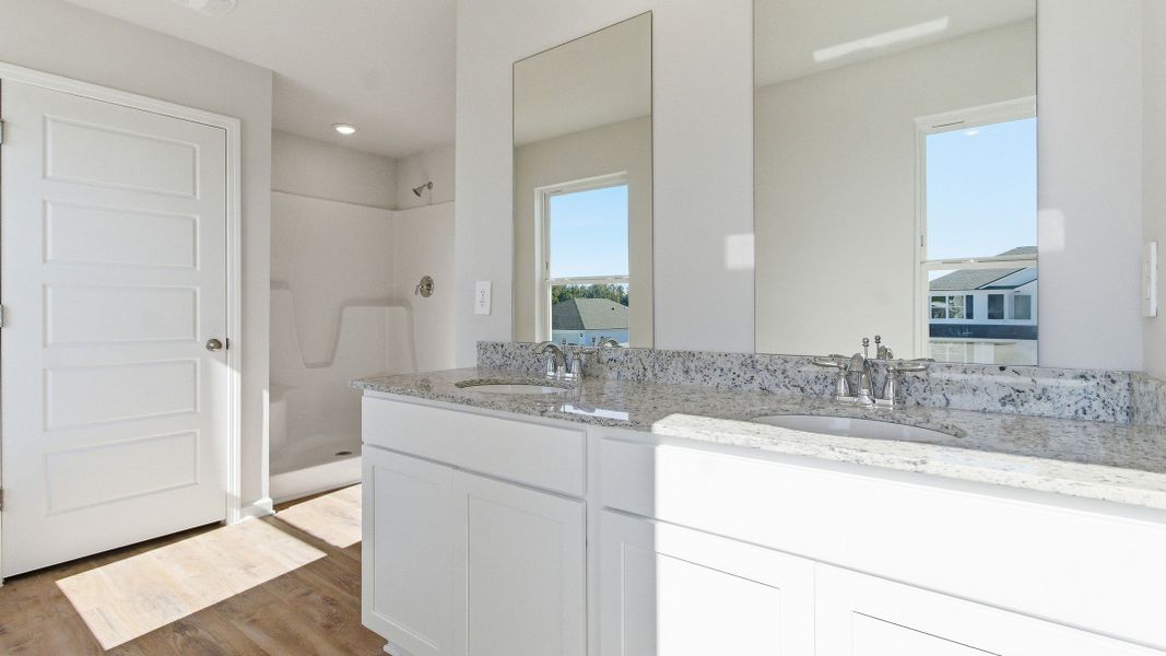 Furnished interior view inside a new home in Wesley Park, Crawfordville (Image 9).