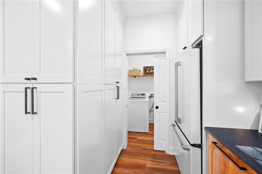 Furnished interior view inside a new home in , Jasper (Image 28).