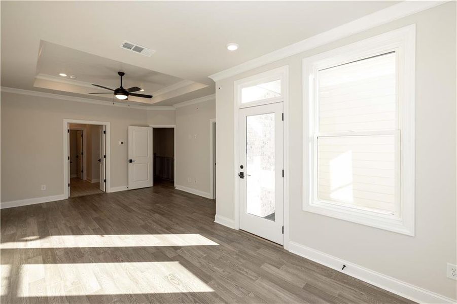Spacious, unfurnished interior of a new home in Byers Park, Alpharetta (Image 43).