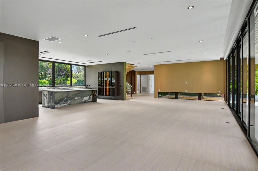 Image 36 of a home in .