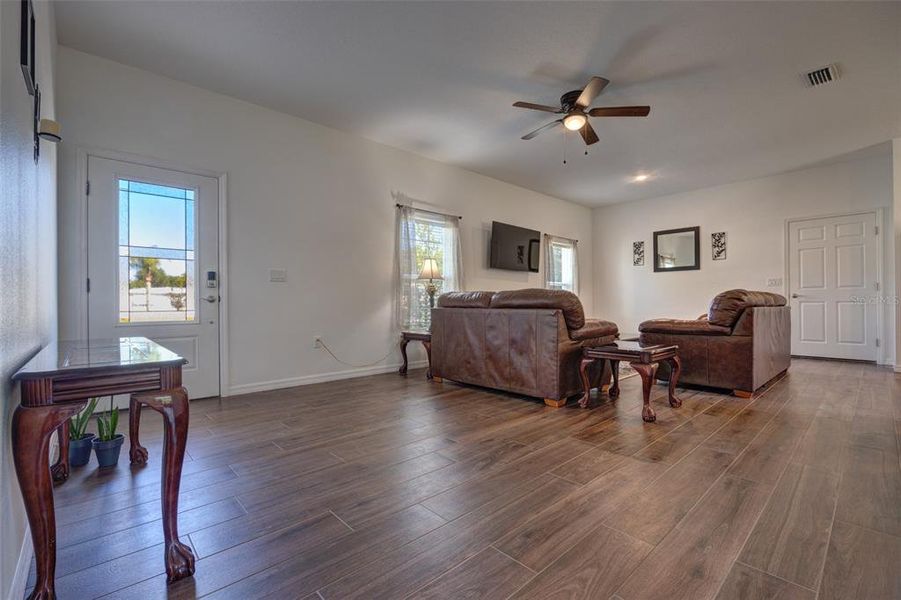 Furnished interior view inside a new home in , Deland (Image 27).
