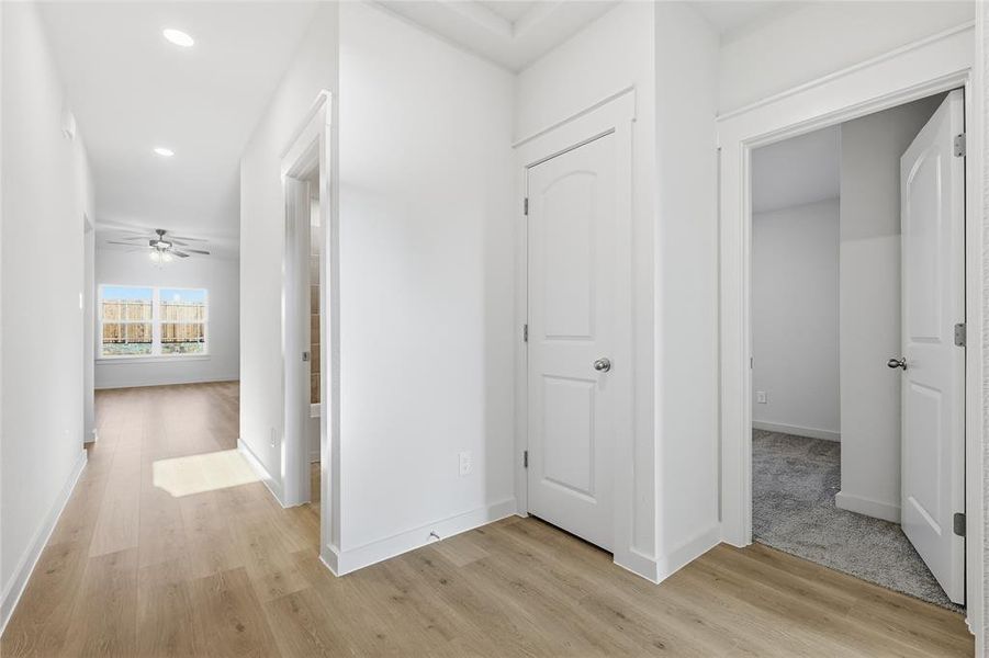 Spacious, unfurnished interior of a new home in Patriot Estates, Venus (Image 20).