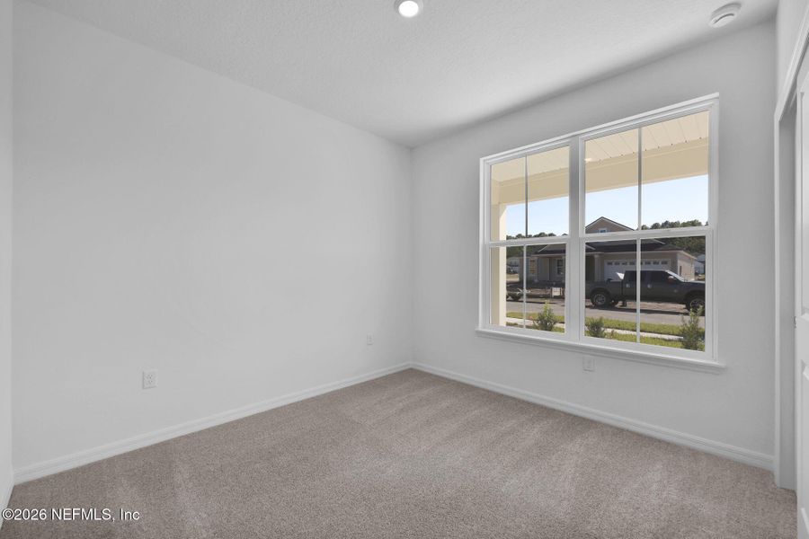 Spacious, unfurnished interior of a new home in Hyland Trail, Green Cove Springs (Image 22).