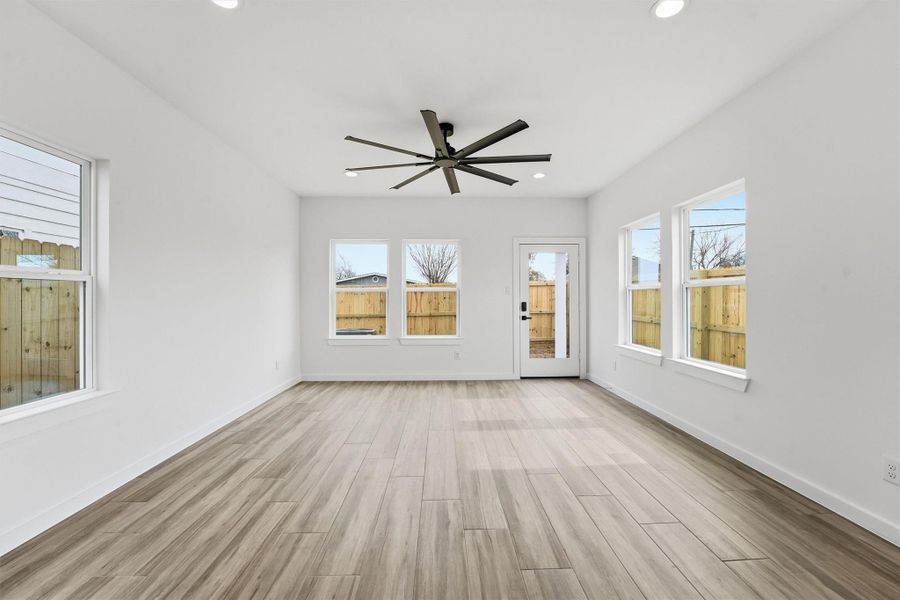 Spacious, unfurnished interior of a new home in , La Porte (Image 19).