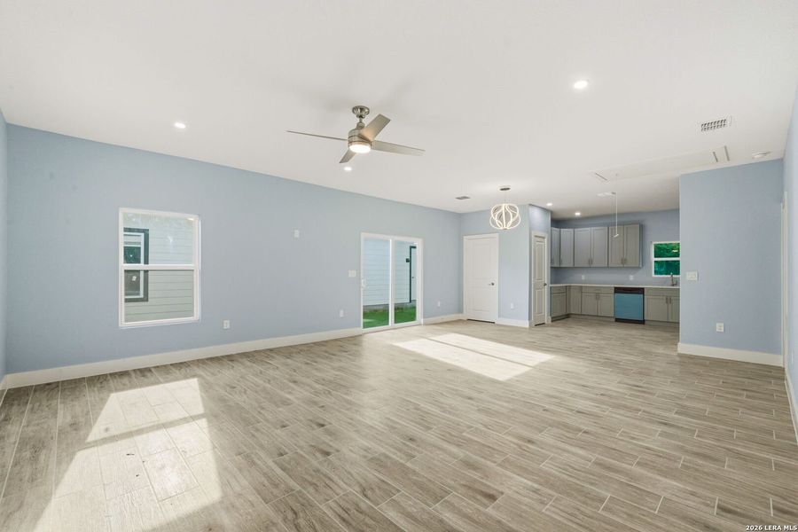 Spacious, unfurnished interior of a new home in , San Antonio (Image 14). Spacious, unfurnished interior of a new home in , San Antonio (Image 14).