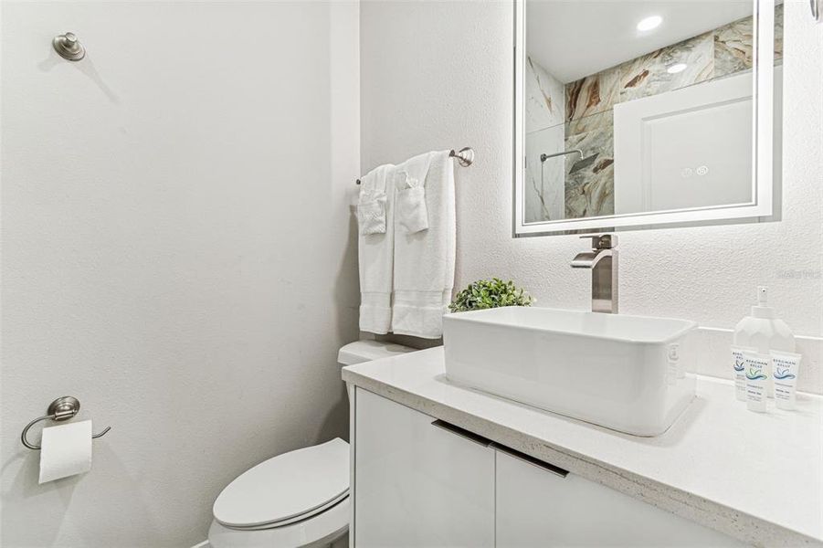 Furnished interior view inside a new home in , Tampa (Image 9).