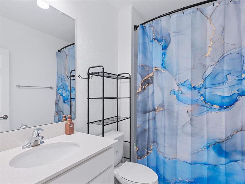 Furnished interior view inside a new home in Summerwoods, Parrish (Image 19). Furnished interior view inside a new home in Summerwoods, Parrish (Image 19).