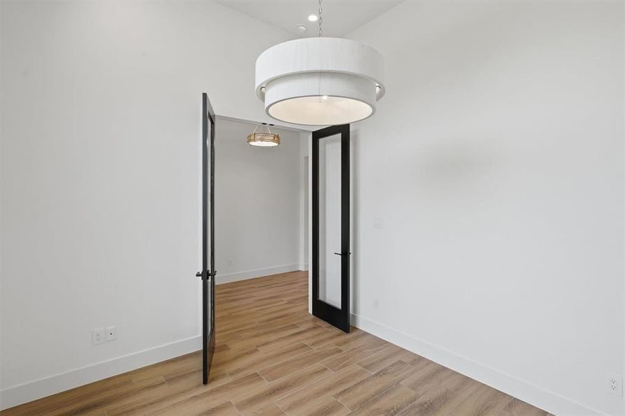 Spacious, unfurnished interior of a new home in , Godley (Image 27). Spacious, unfurnished interior of a new home in , Godley (Image 27).