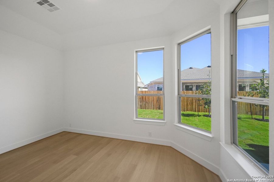 Spacious, unfurnished interior of a new home in Davis Ranch: 60ft. lots, San Antonio (Image 15).