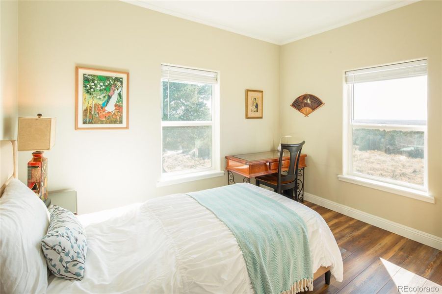 Furnished interior view inside a new home in , Crestone (Image 27).