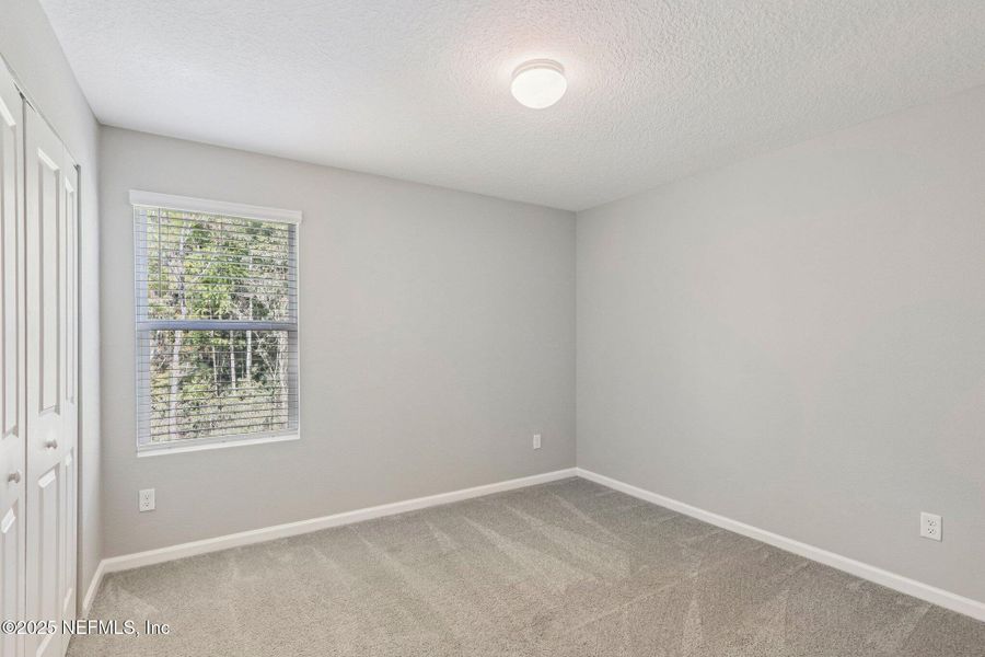 Spacious, unfurnished interior of a new home in , Jacksonville (Image 22).